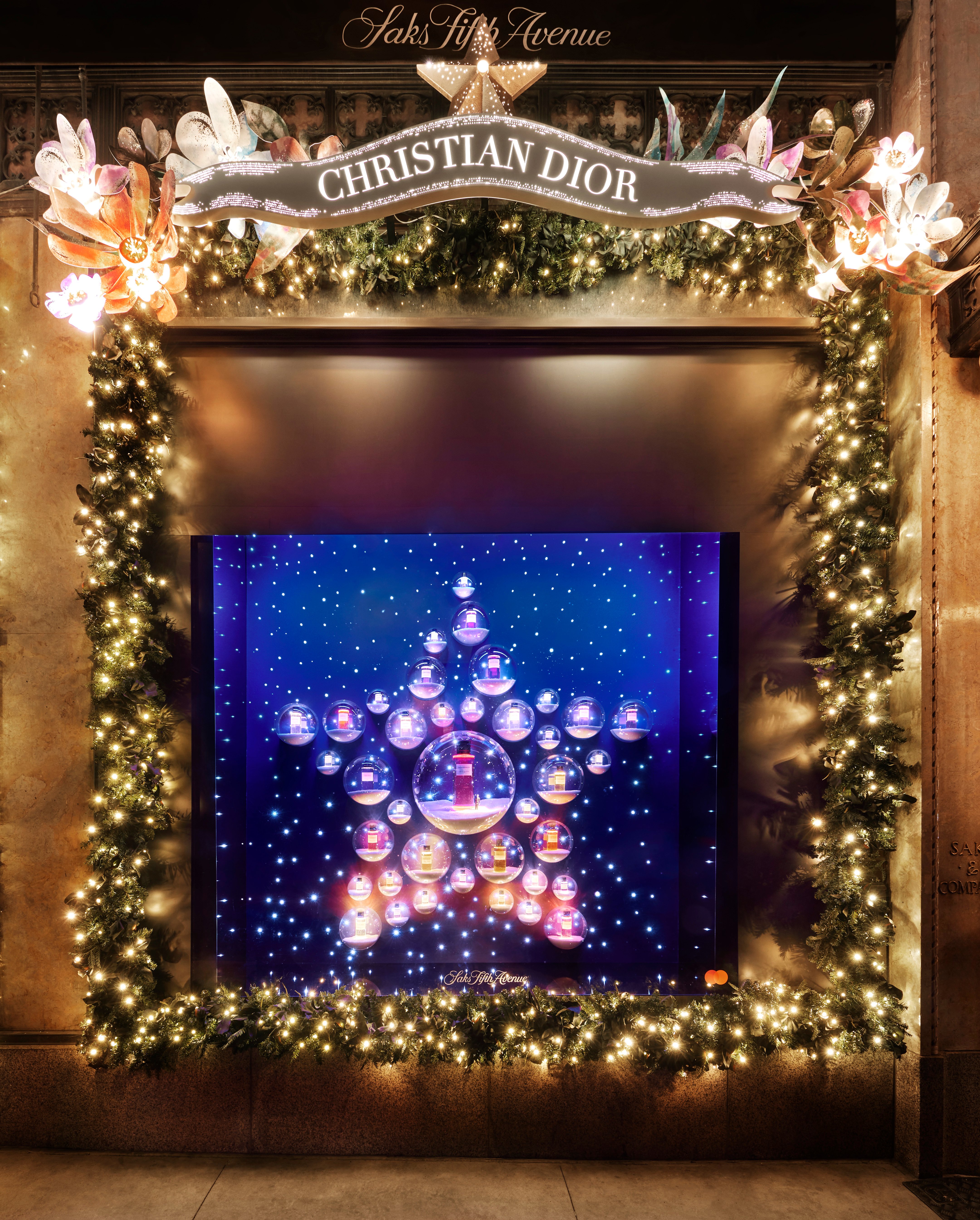 Dior_s Carousel of Dreams at Saks_Full Frame_17-1