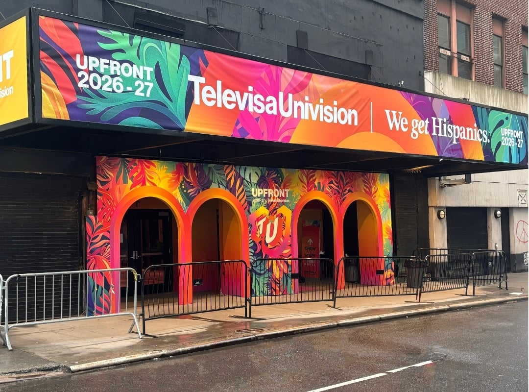 Fast-Turn Event Graphics and Environmental Branding for Univision’s NYC Upfront Presentation