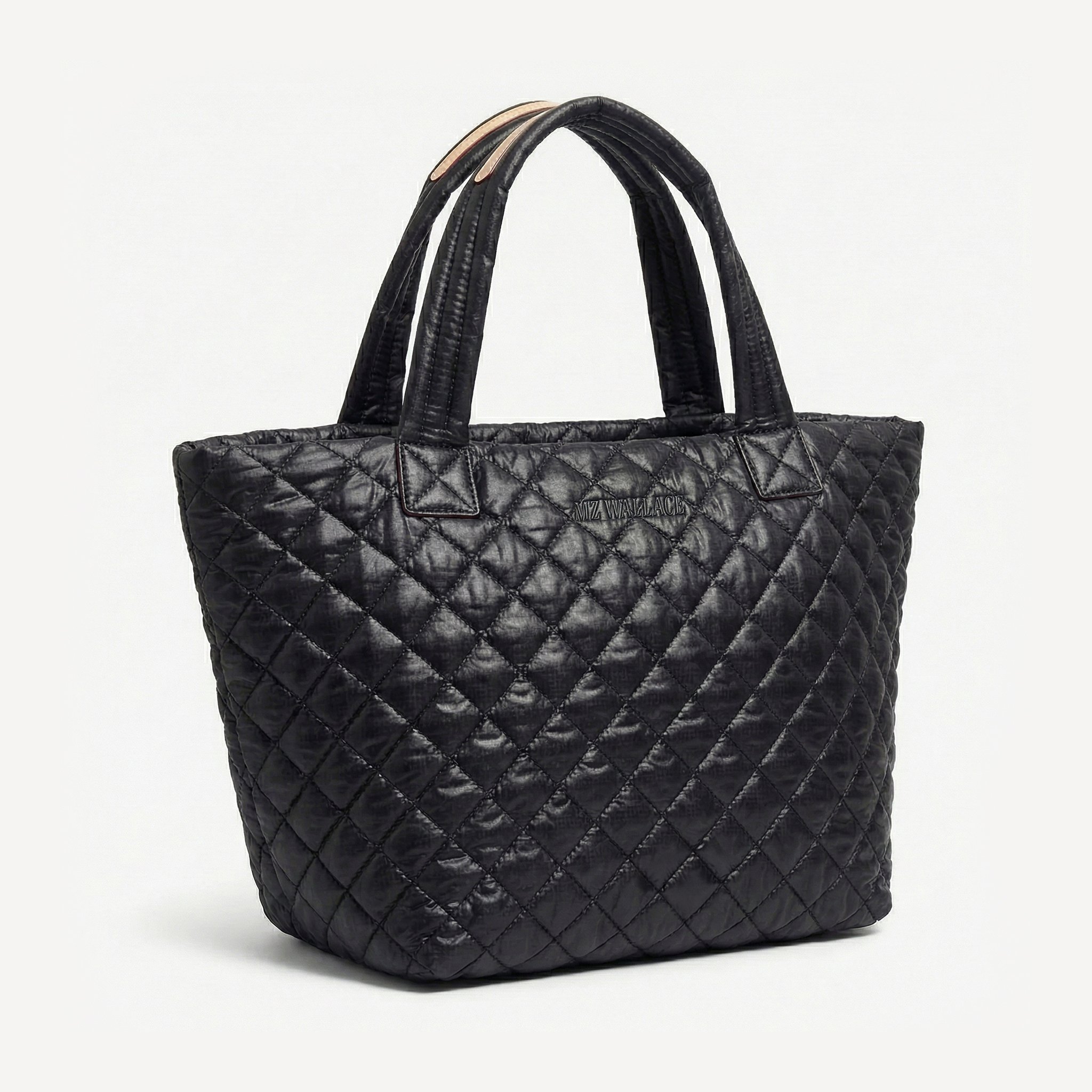 AI-Powered Handbag Content Production